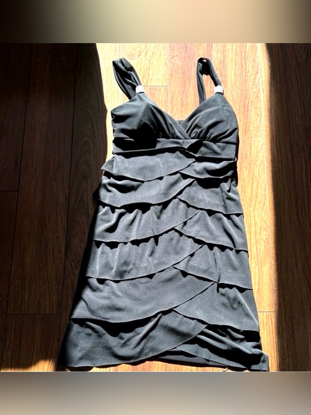 Vintage Y2K Suzy Shier Tiered Ruffle Cocktail Mini Dress Size Medium
